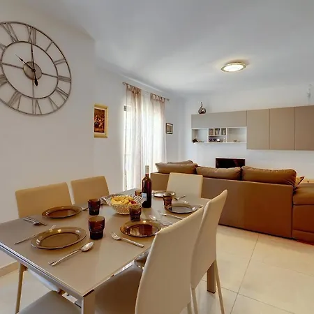 酒店 Stylish Bright And Airy Apart In Bugibba 巴吉芭